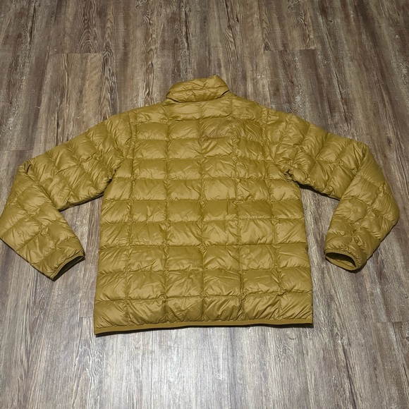 REI Co-Op 650 Down Jacket 2.0 Women's Medium Puffer Lightweight Zip Up Coat - Picture 6 of 6